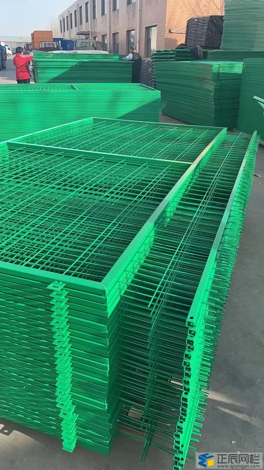 框架护栏网